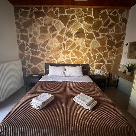 Artemis Apartment Near Athens Airport Eksteriør billede