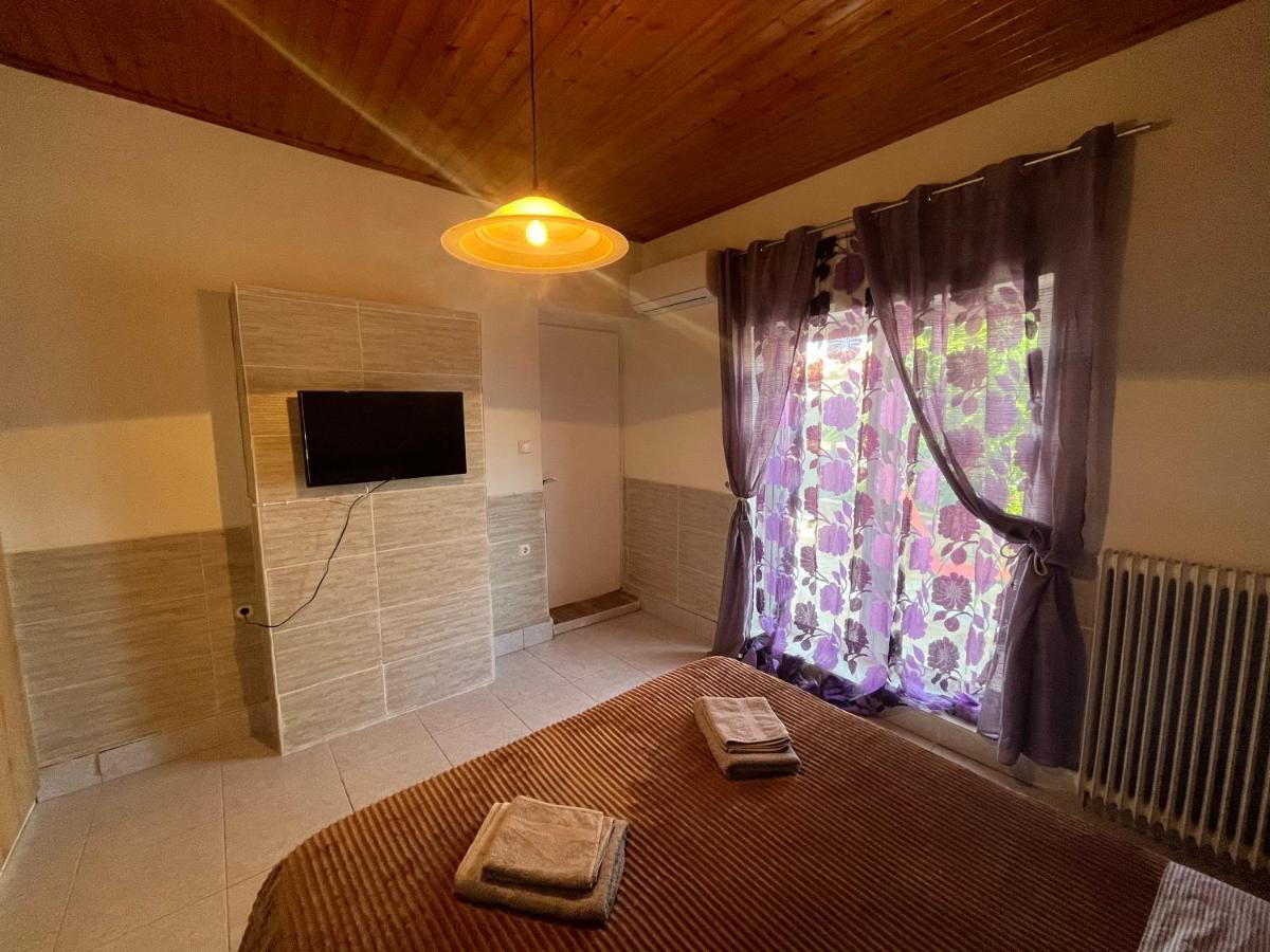 Artemis Apartment Near Athens Airport Eksteriør billede